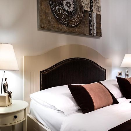 Hotel Heritage Forza Baska  Luaran gambar