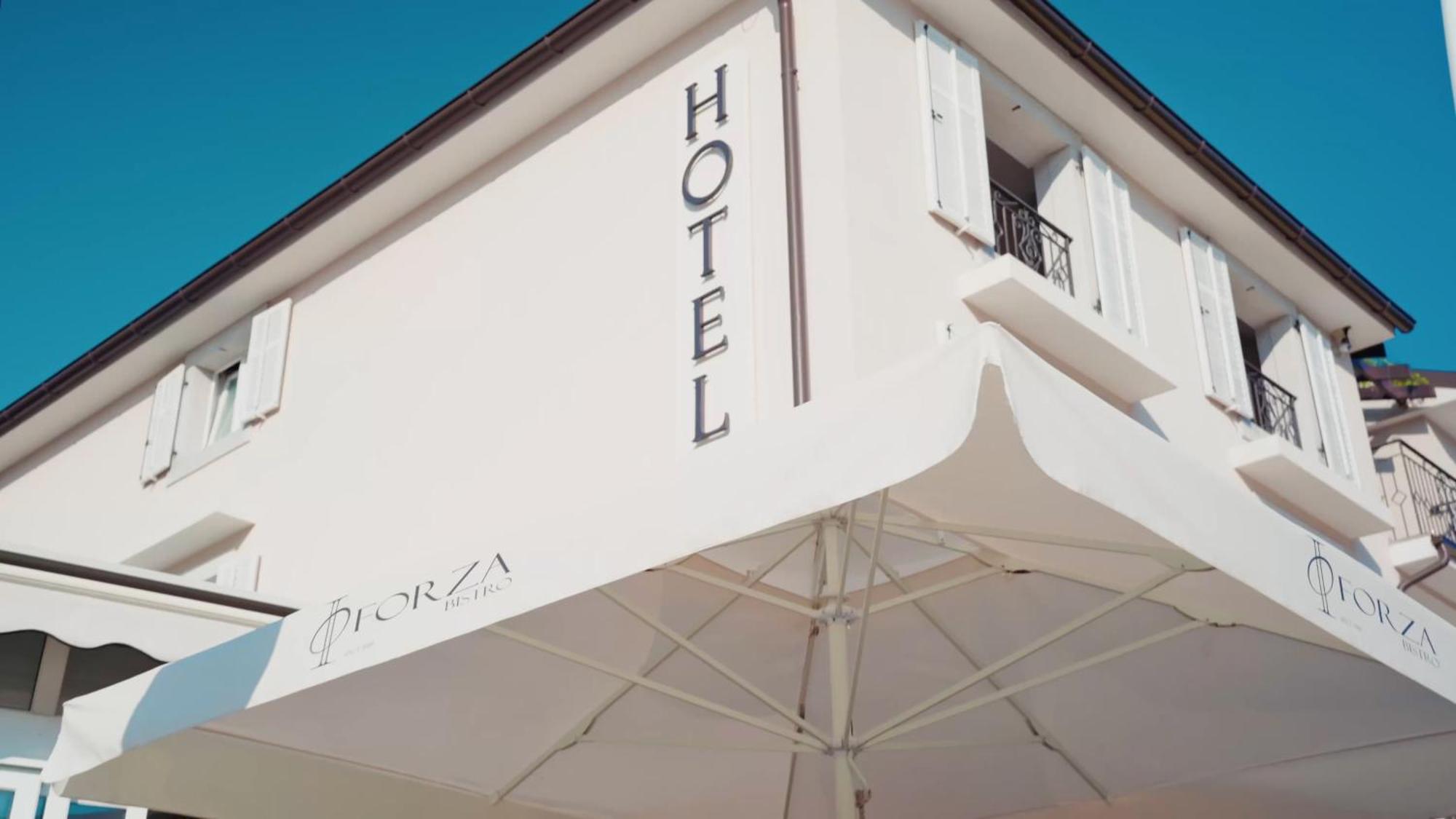 Hotel Heritage Forza Baska  Luaran gambar