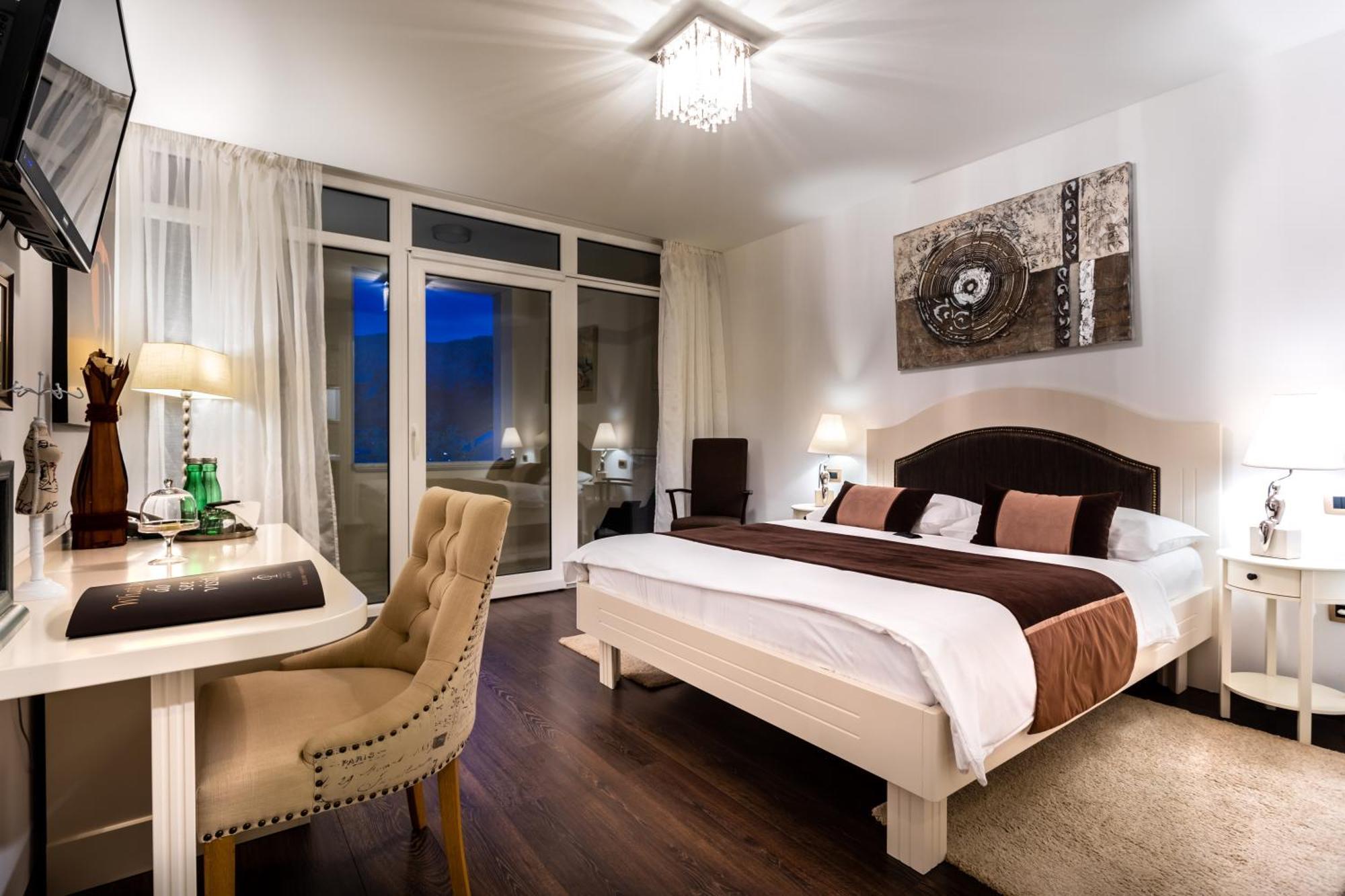 Hotel Heritage Forza Baska  Bilik gambar