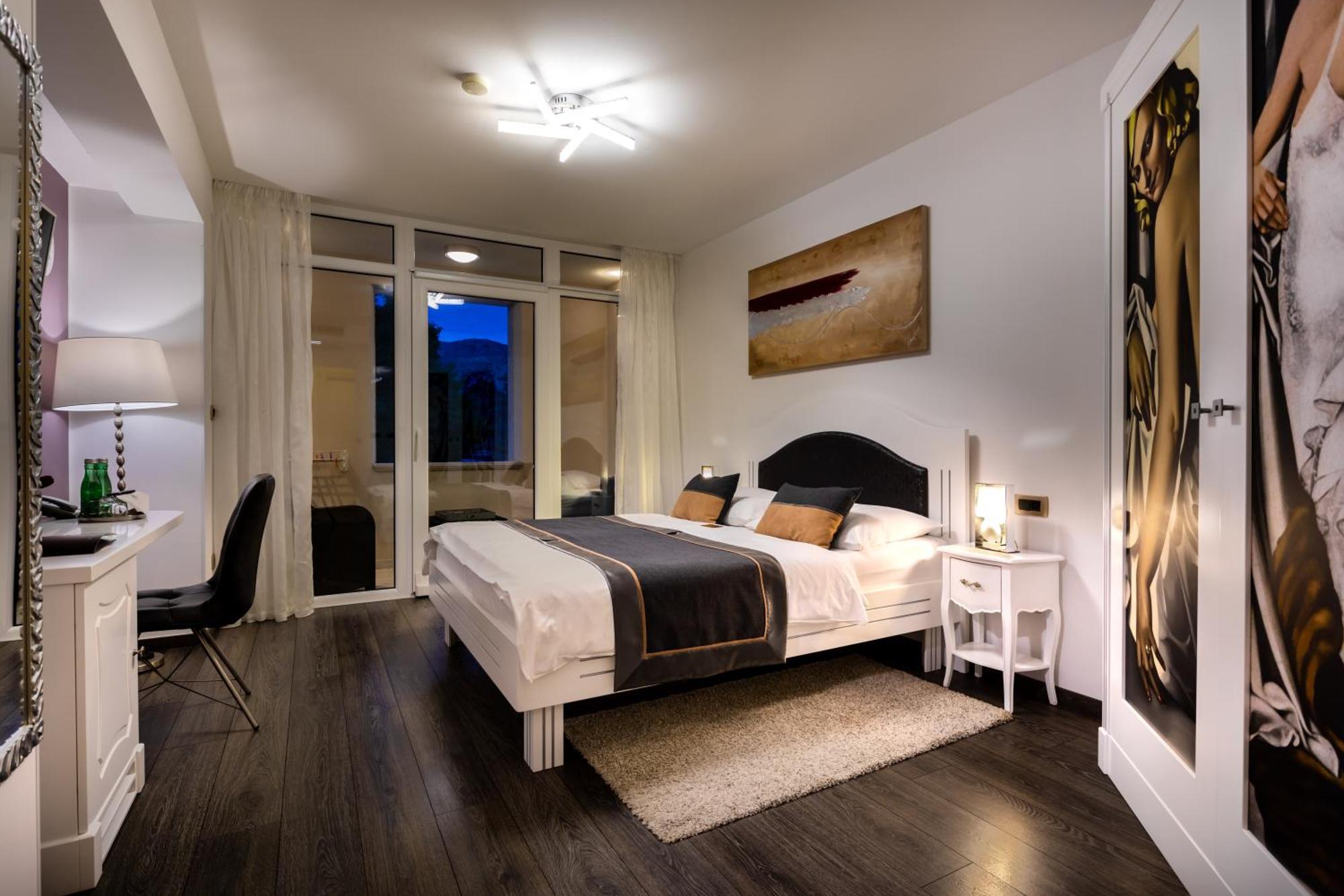 Hotel Heritage Forza Baska  Bilik gambar